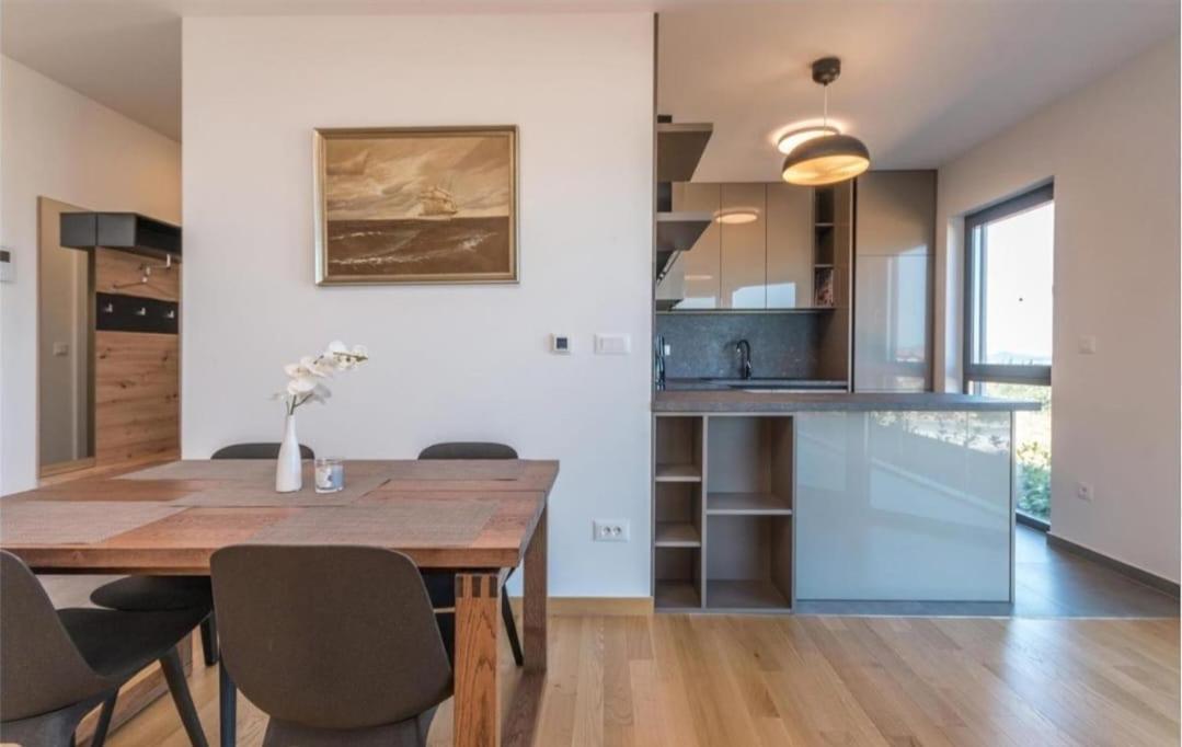 Dvj Apartments 3 Sveti Filip i Jakov Esterno foto